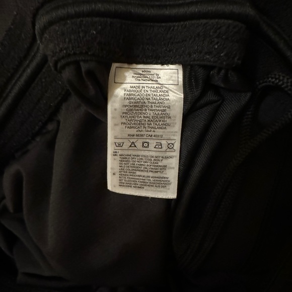 Adidas Athletic shorts size M - Picture 4 of 4